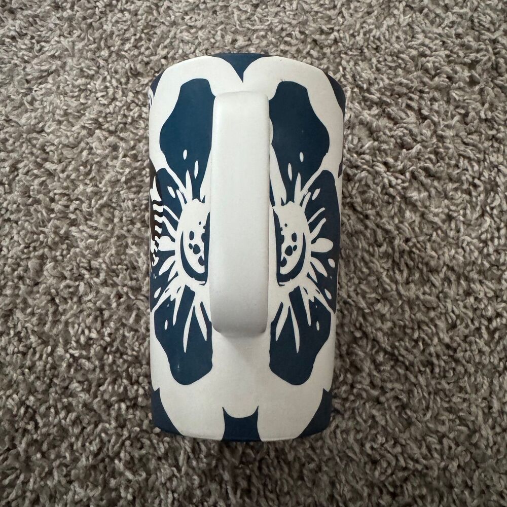 Starbucks Coffee Mug 16oz Blue White 2015 Aloha Matte Hibiscus Floral Siren Logo - Picture 4 of 6